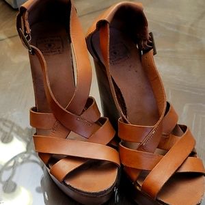 Lucky brand wedges